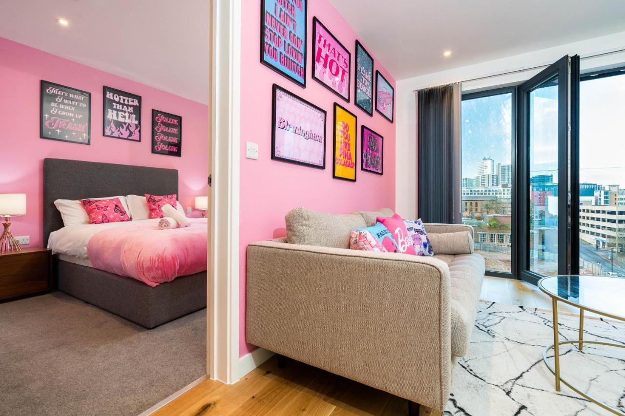 Maevela Apartments ☆ Pink Luxury Apartment With Balcony - Birmingham City Centre - 5 Min Walk From Bullring, Cube, Mailbox, New Street Station - Free Netflix & Wifi Екстер'єр фото